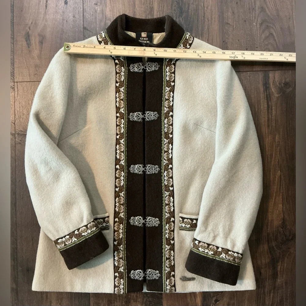 Vintage Fjord Fashion Women’s Wool Jacket Cream Brown Size 42